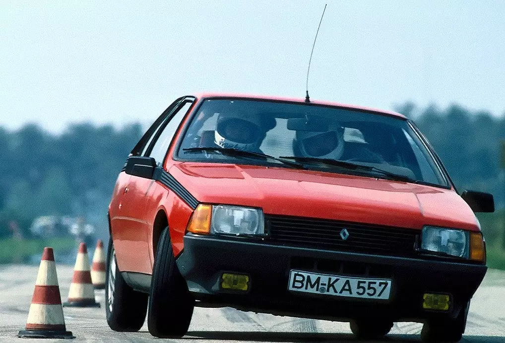 The Renault Fuego Would Be Fire at Radwood