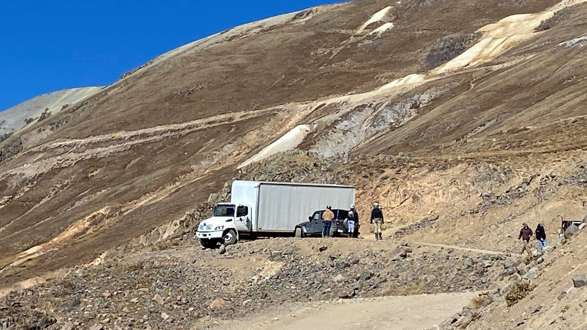 There’s a 30-Foot Delivery Truck Blocking a 4WD Trail High in the Rocky Mountains