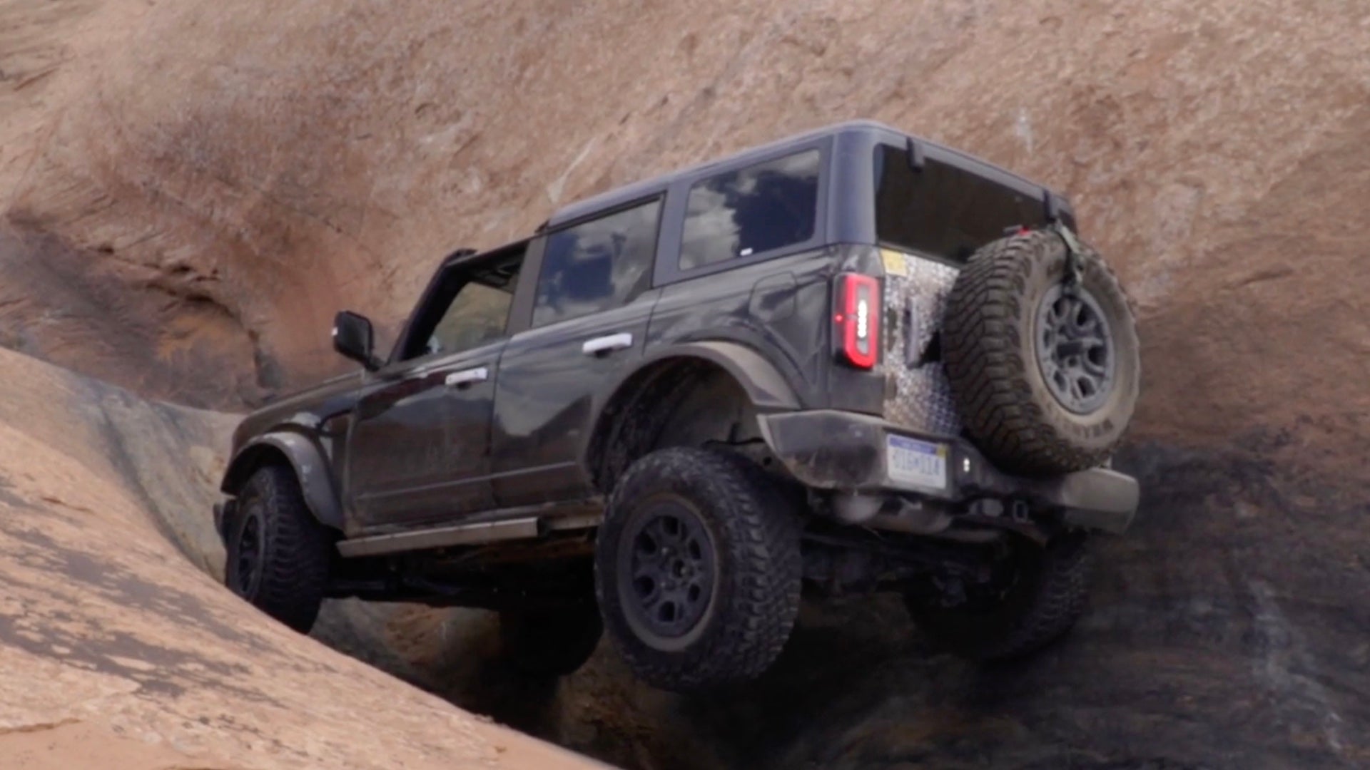Watch a Stock 2021 Ford Bronco Climb Up And Down The Escalator at Moab
