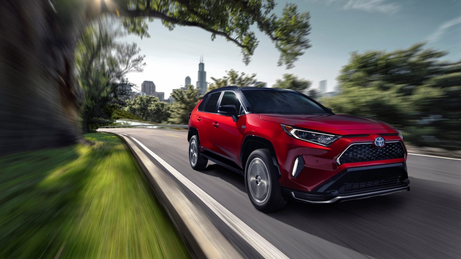 2021 Toyota RAV4 Prime Gets 90 MPGe, Does 0-60 Faster Than a Porsche Macan