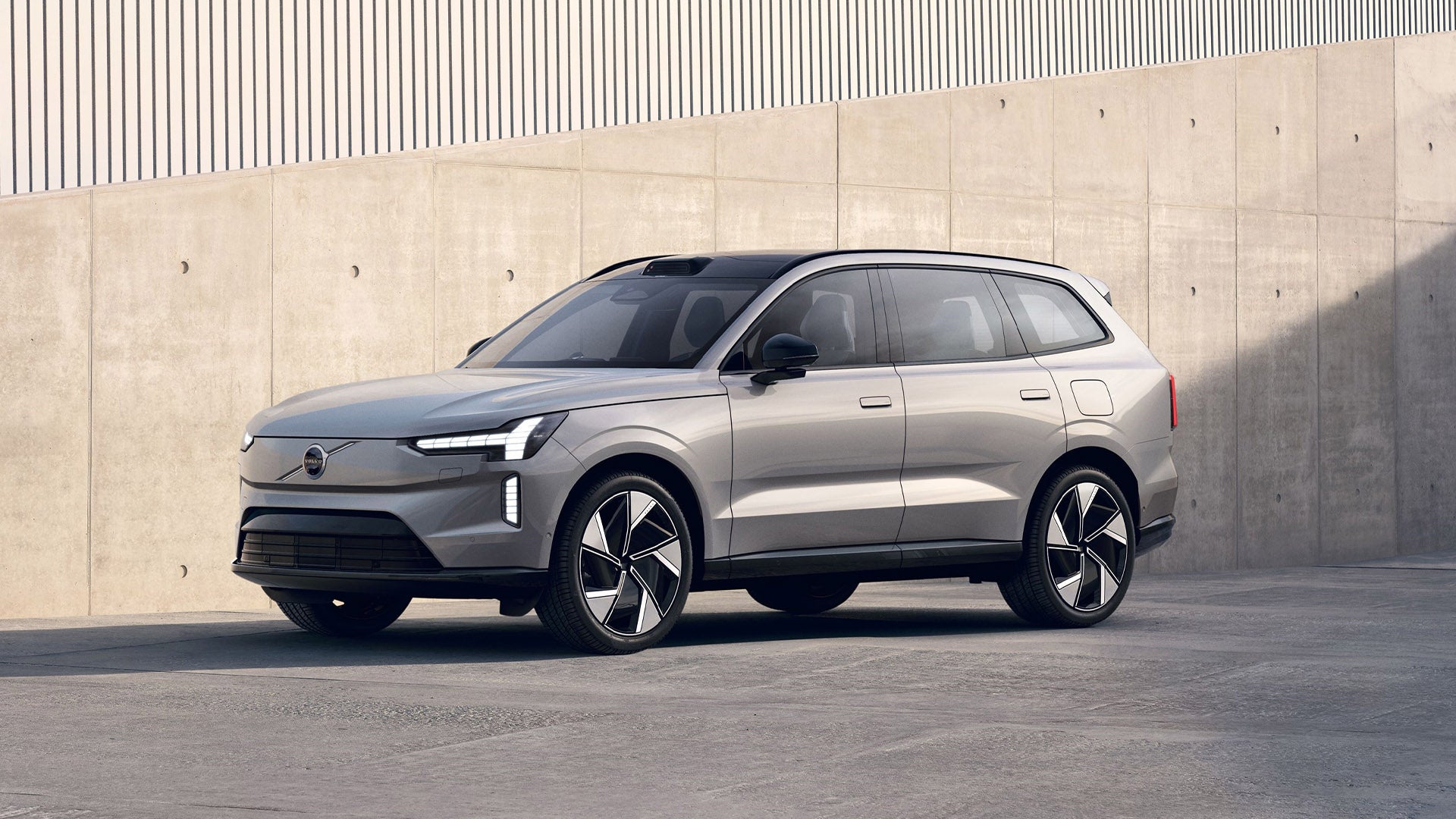 2024 Volvo EX90 Will Be ‘Hardware Capable’ of Full Self Driving
