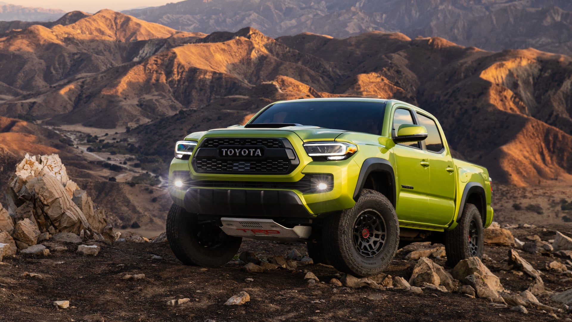 2022 Toyota Tacoma TRD Pro and Trail Edition: More Lift, More Colors, and Even Better Off-Road Specs