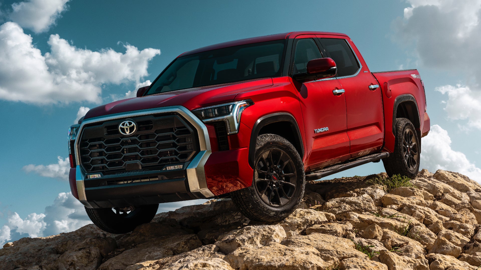 2022 Toyota Tundra: First New Truck in 15 Years Brings a Twin-Turbo Hybrid V6
