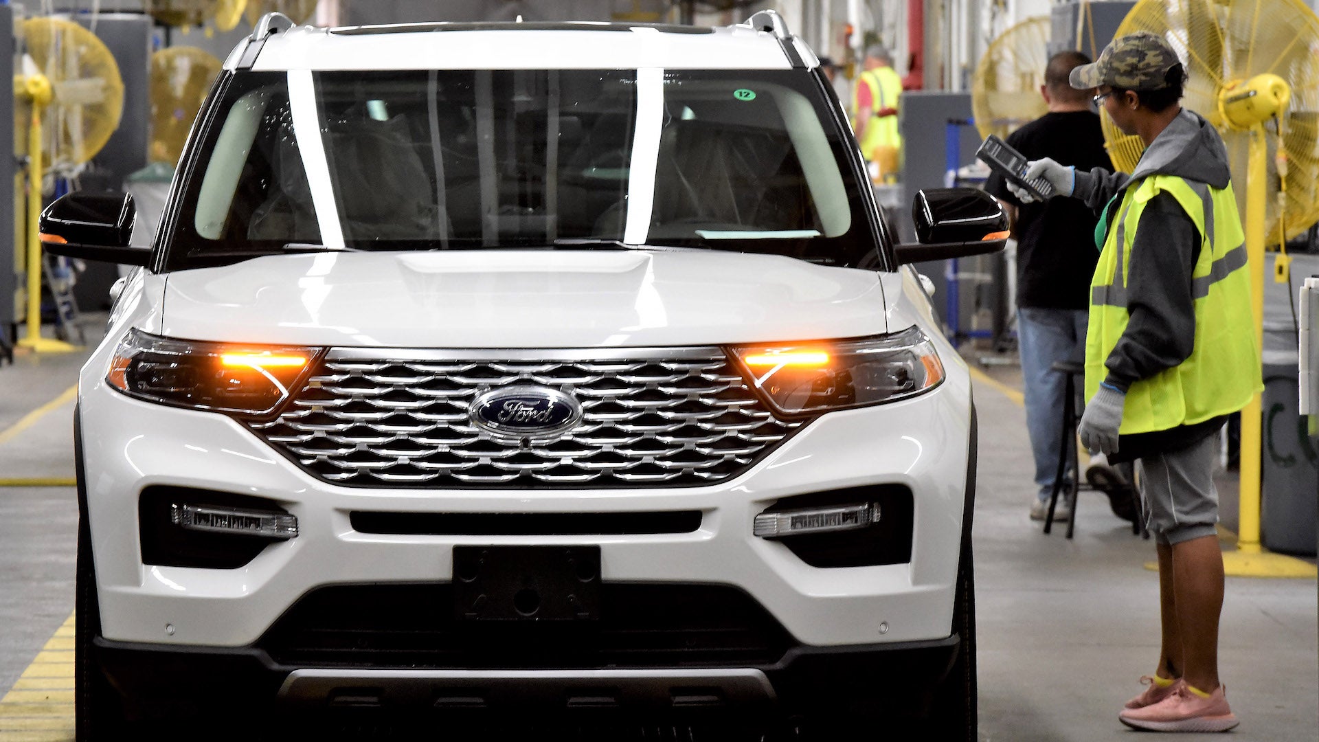 Ford’s Truck and SUV Factories Will Shut Down Again Due to Chip Shortage