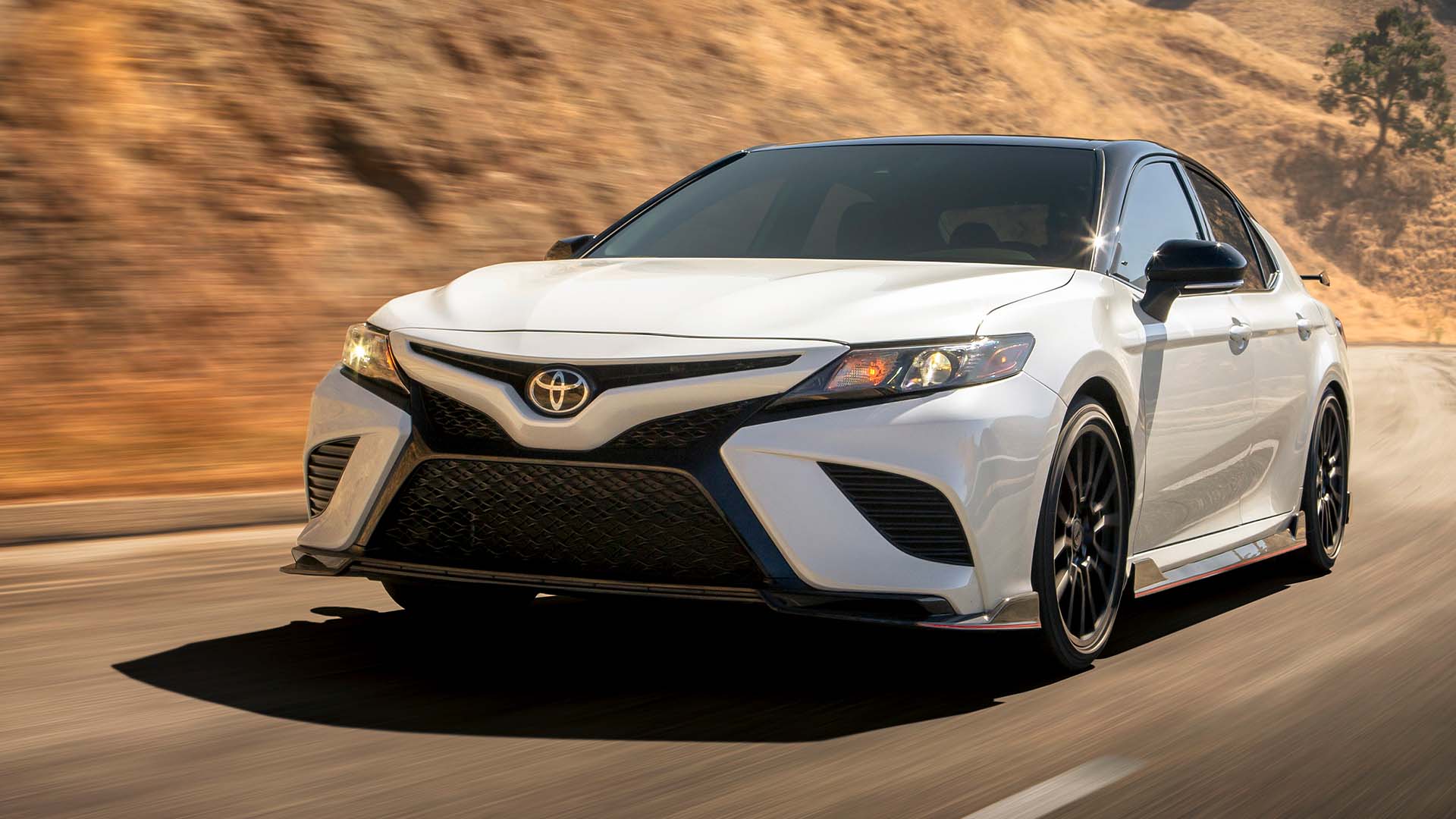 Toyota Beat GM as America’s #1 Automaker for the First Time Ever in 2021