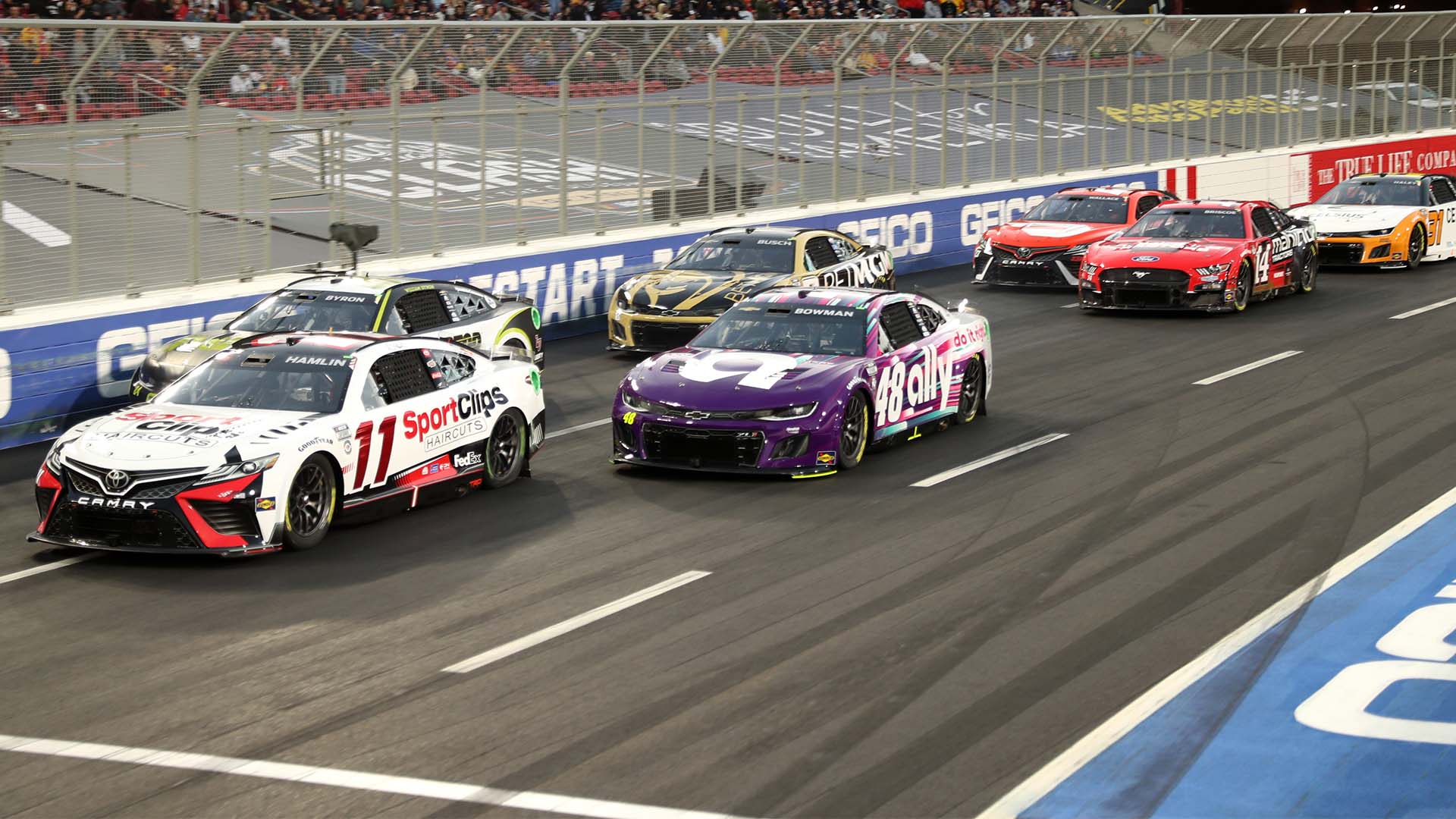NASCAR’s Clash at the Coliseum Was Kind of a Mess This Year