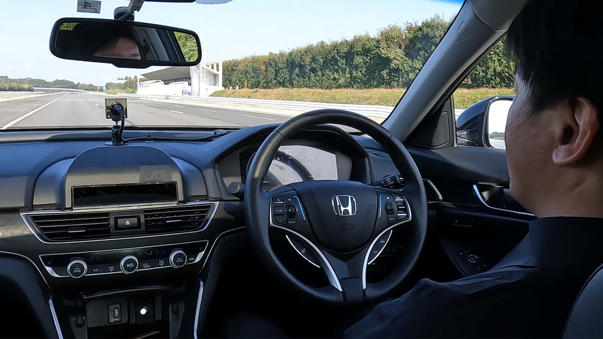 Honda Hands-Free Driving Assists Are Still Years Away for US Drivers