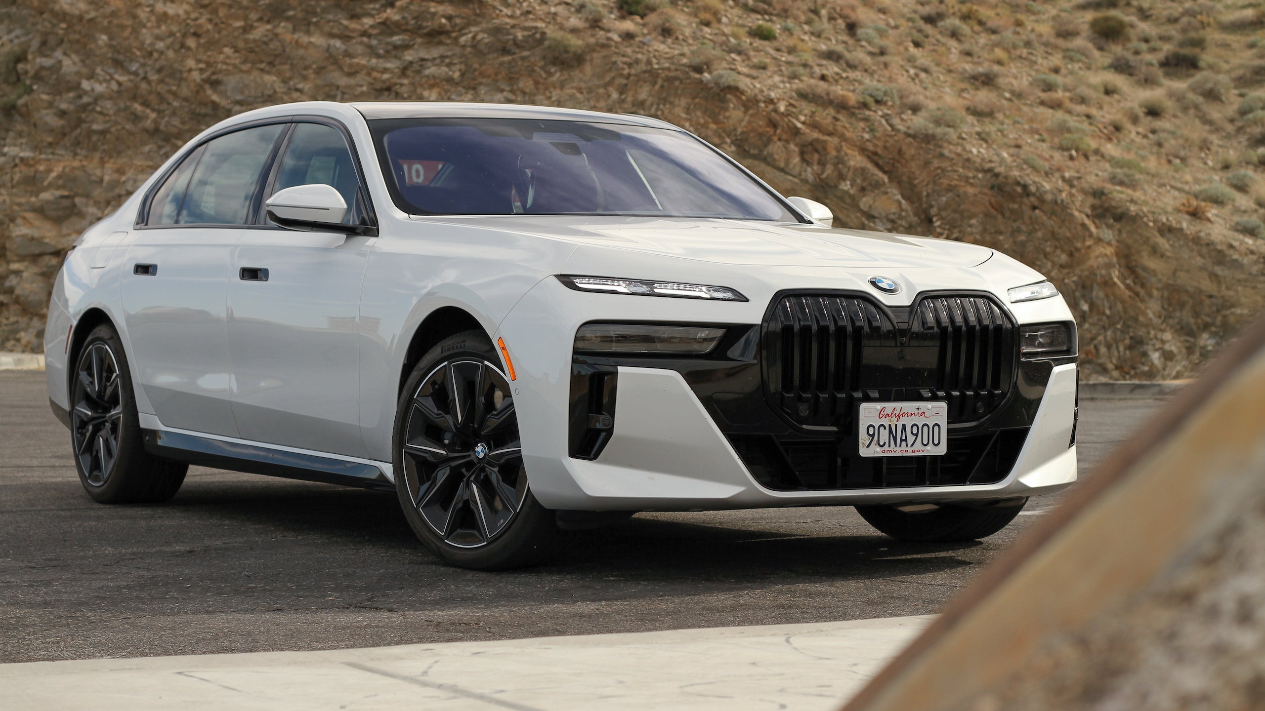 The 2023 BMW 7 Series, i7 EV Are Bigger, Smoother, Swankier Flagships Than Ever