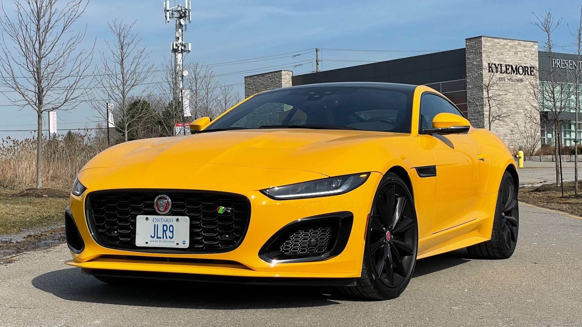 2022 Jaguar F-Type R Review: Yellow Paint and a V8 Only Go So Far
