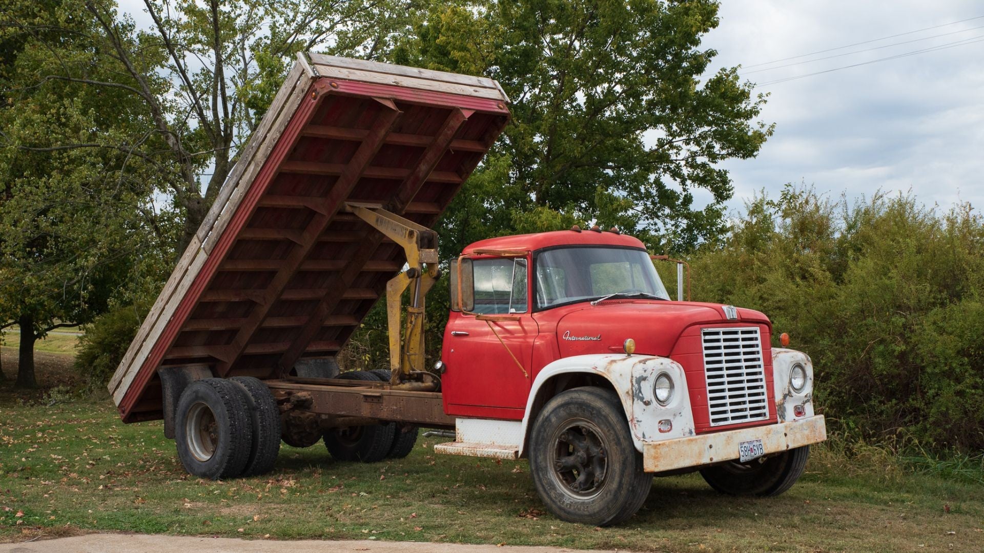 I’m Turning My 1963 International Loadstar Into the Most Versatile Work Truck Possible