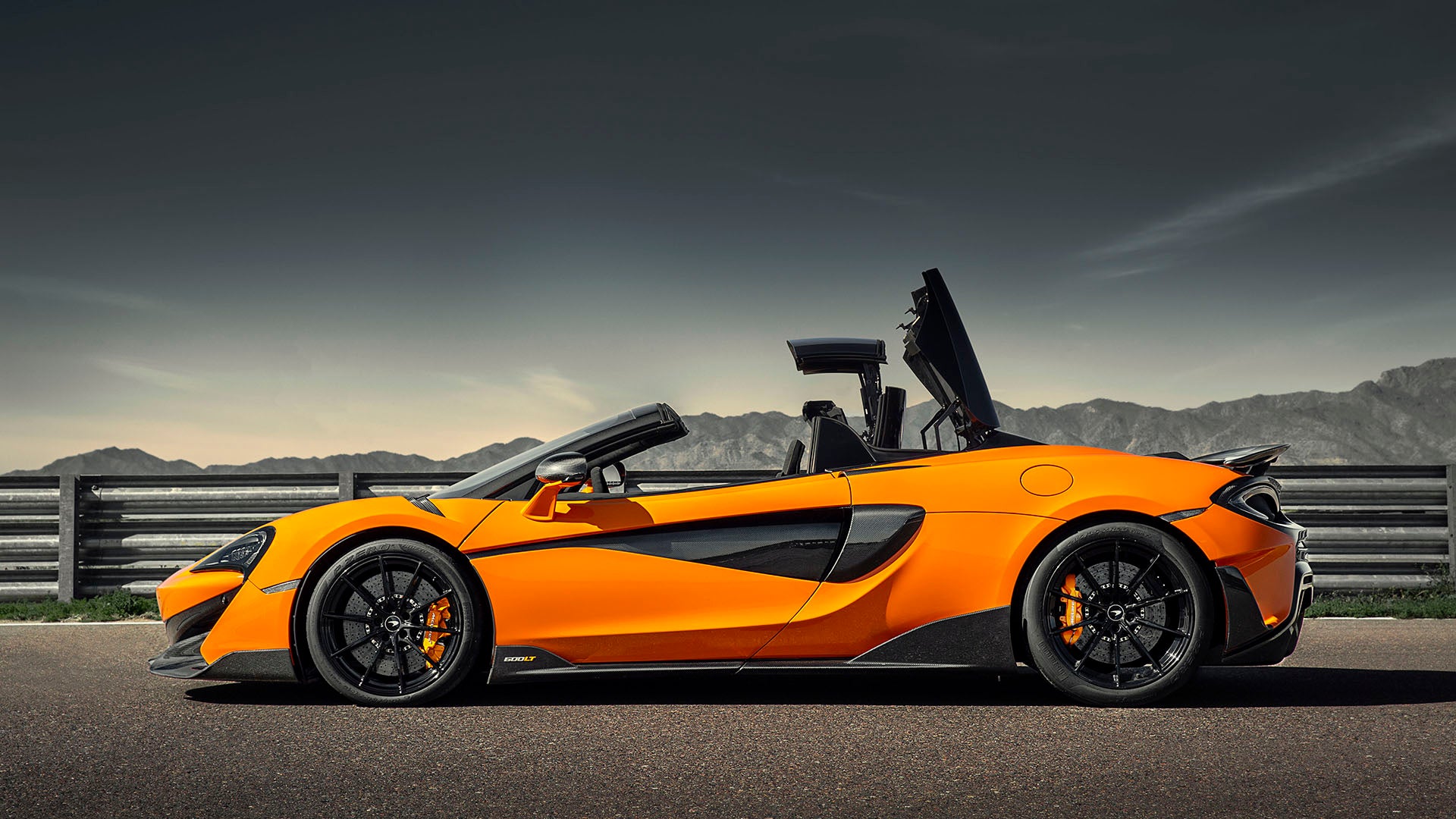 2019 McLaren 600LT Spider Review: The British Are Coming, The British Are Coming