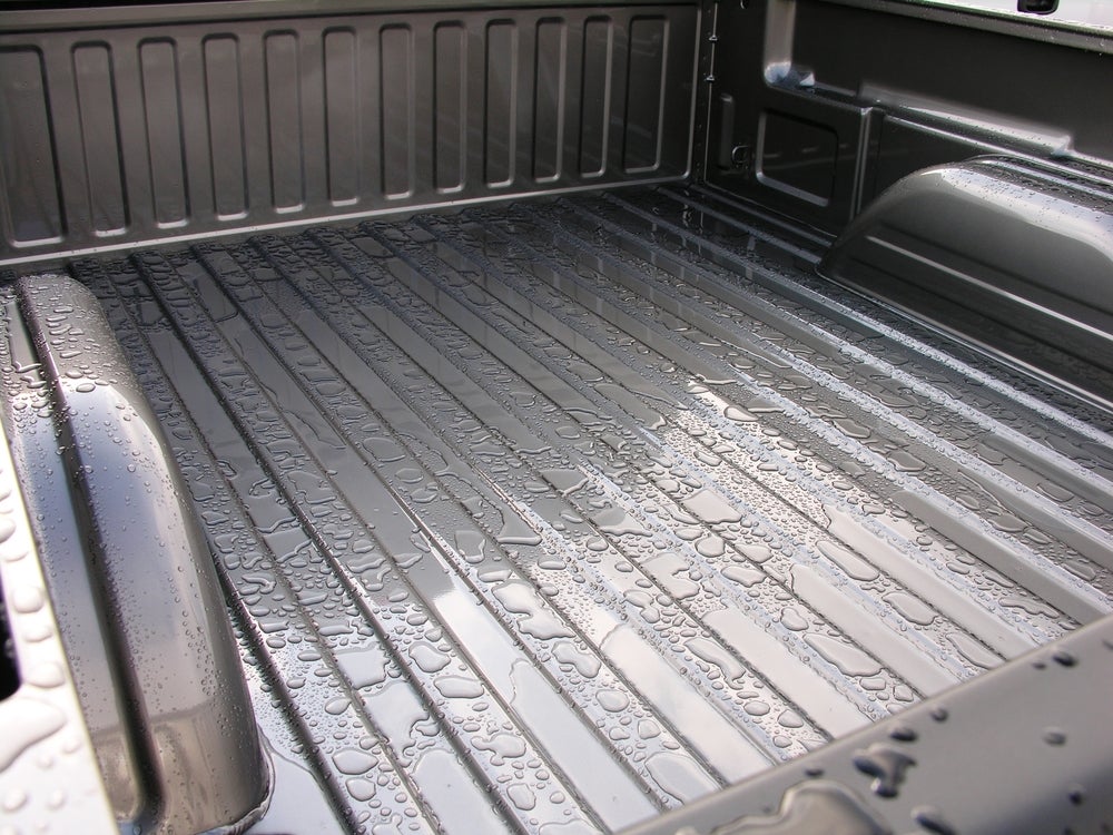 Best Hard Folding Tri-Fold Tonneau Covers: Increase the Protection in Your Truck Bed