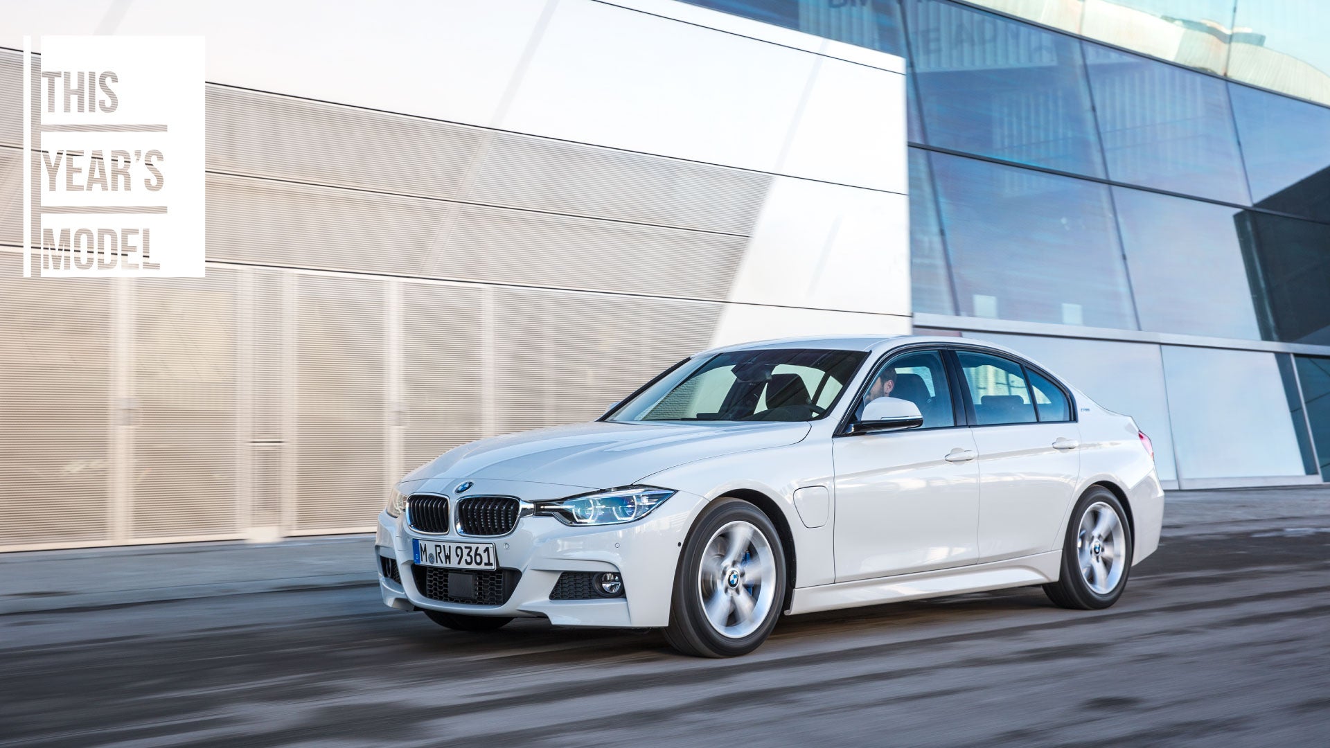 2018 BMW 330e i Performance Test Drive Review: A Plug-in Hybrid 3 Series, For Better and Worse
