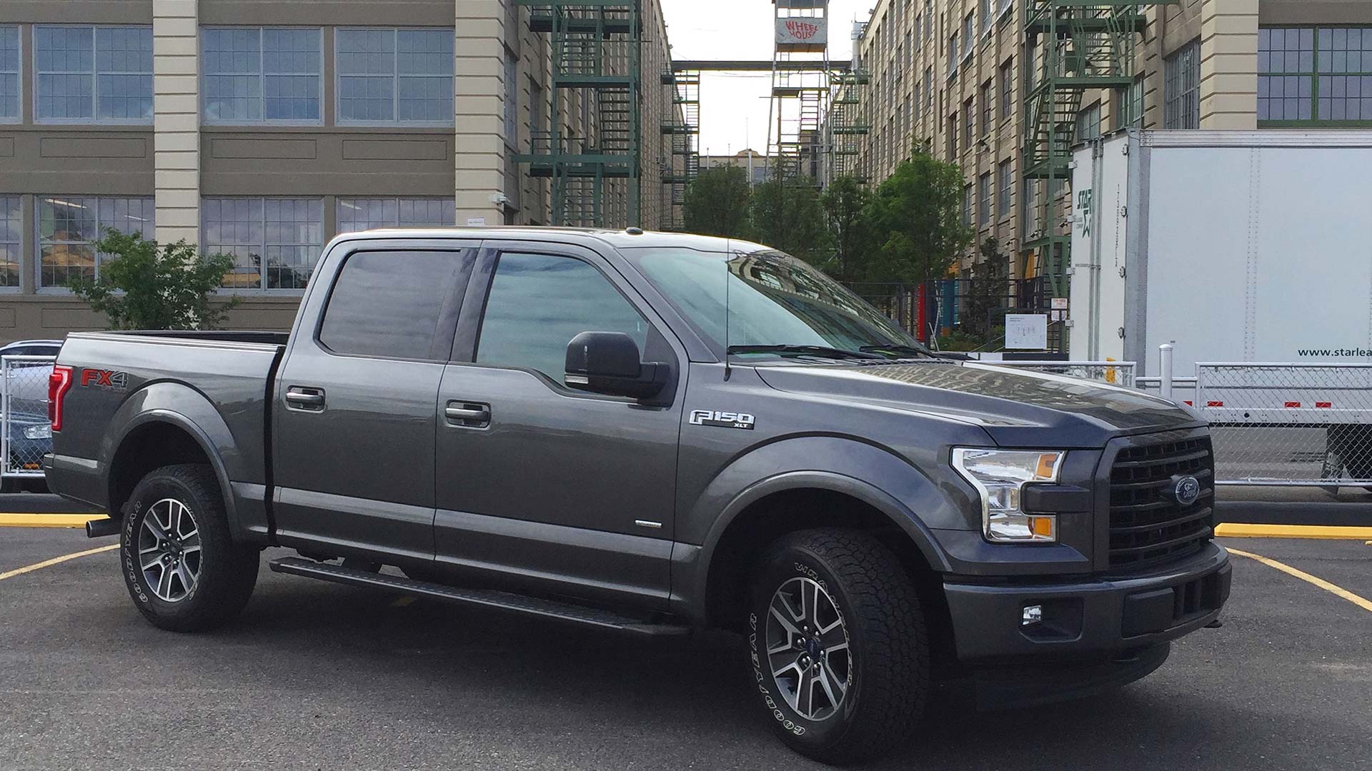 The Ford F-150 XLT SuperCrew 4×4 Finds a Sweet Spot