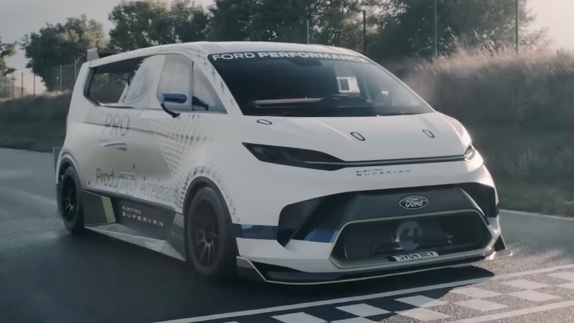 1,973-HP Ford SuperVan To Race Pikes Peak With Record-Holder Driving