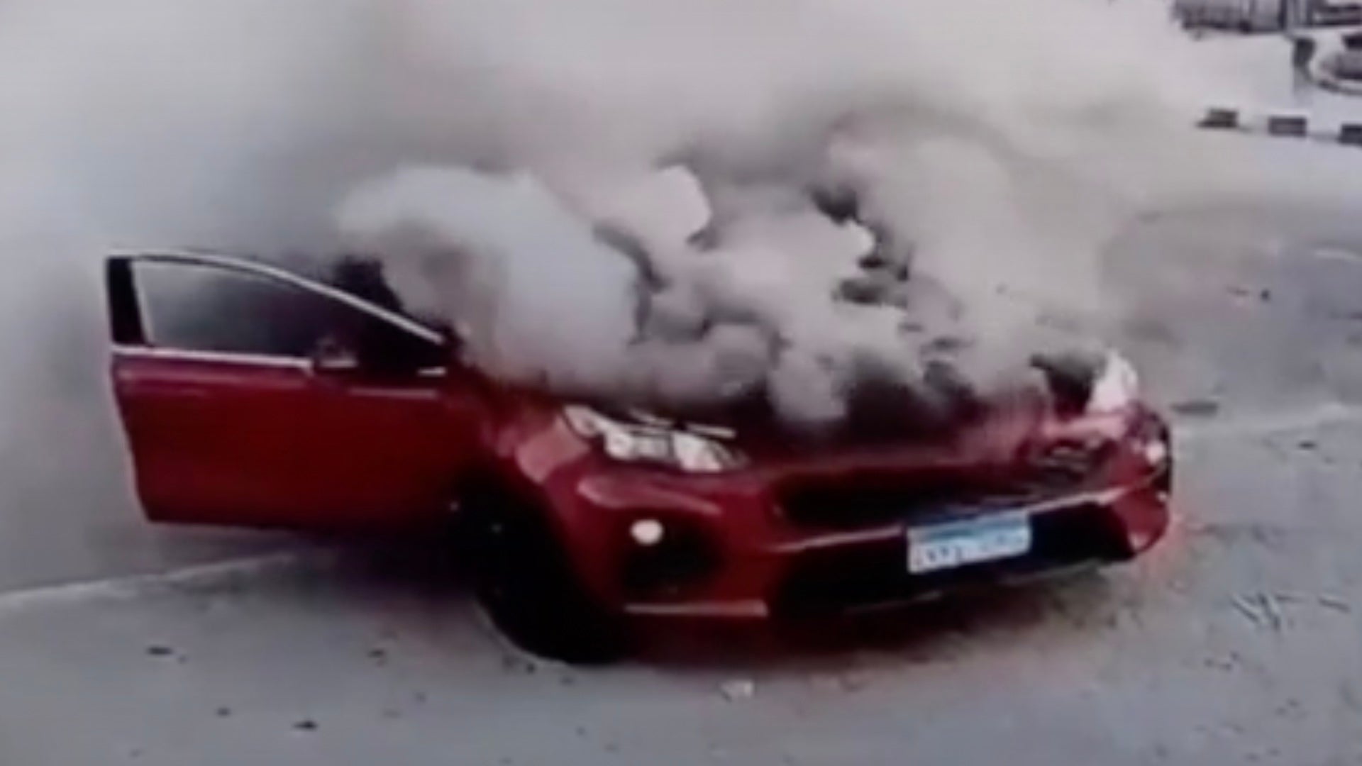 Watch a Kia Sportage Catch Fire and Burn to a Crisp in No Time