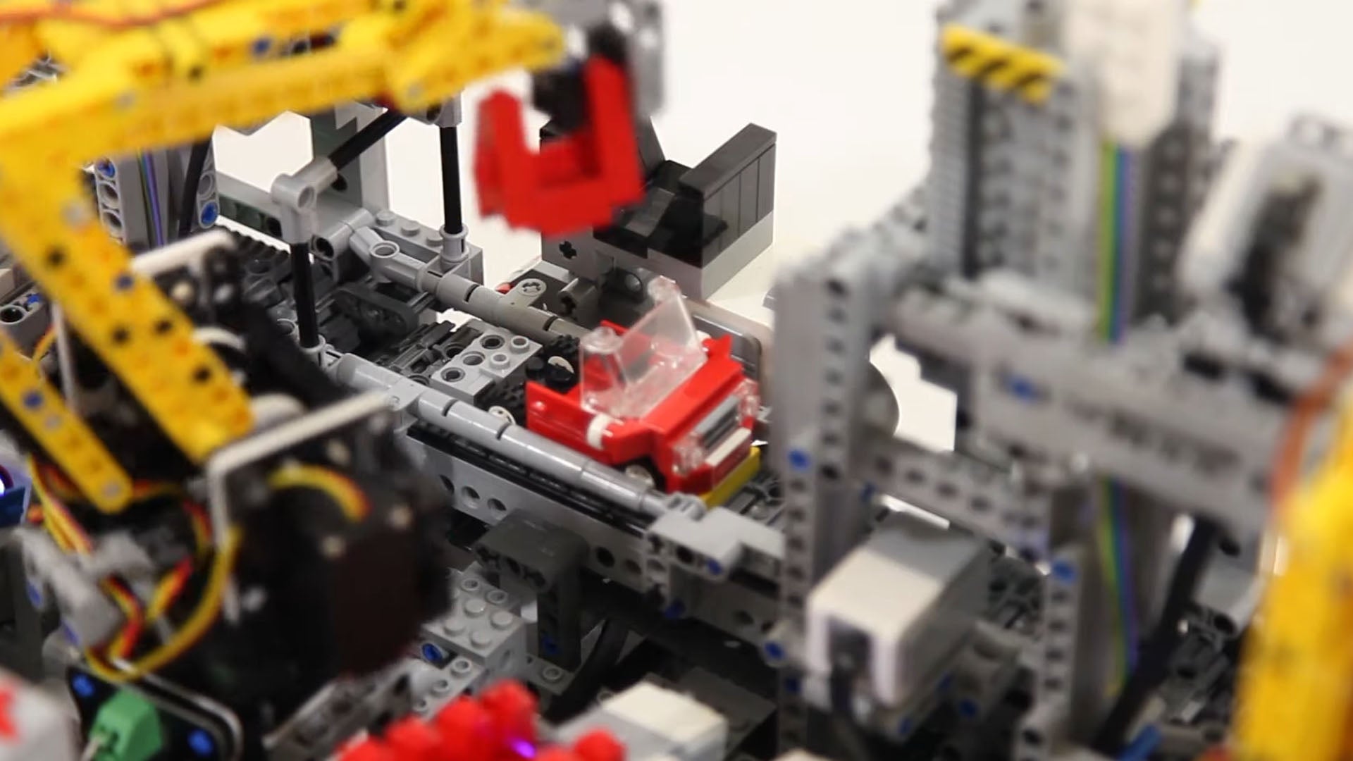 Automated Lego Assembly Line Carefully Builds Tiny Toy Cars