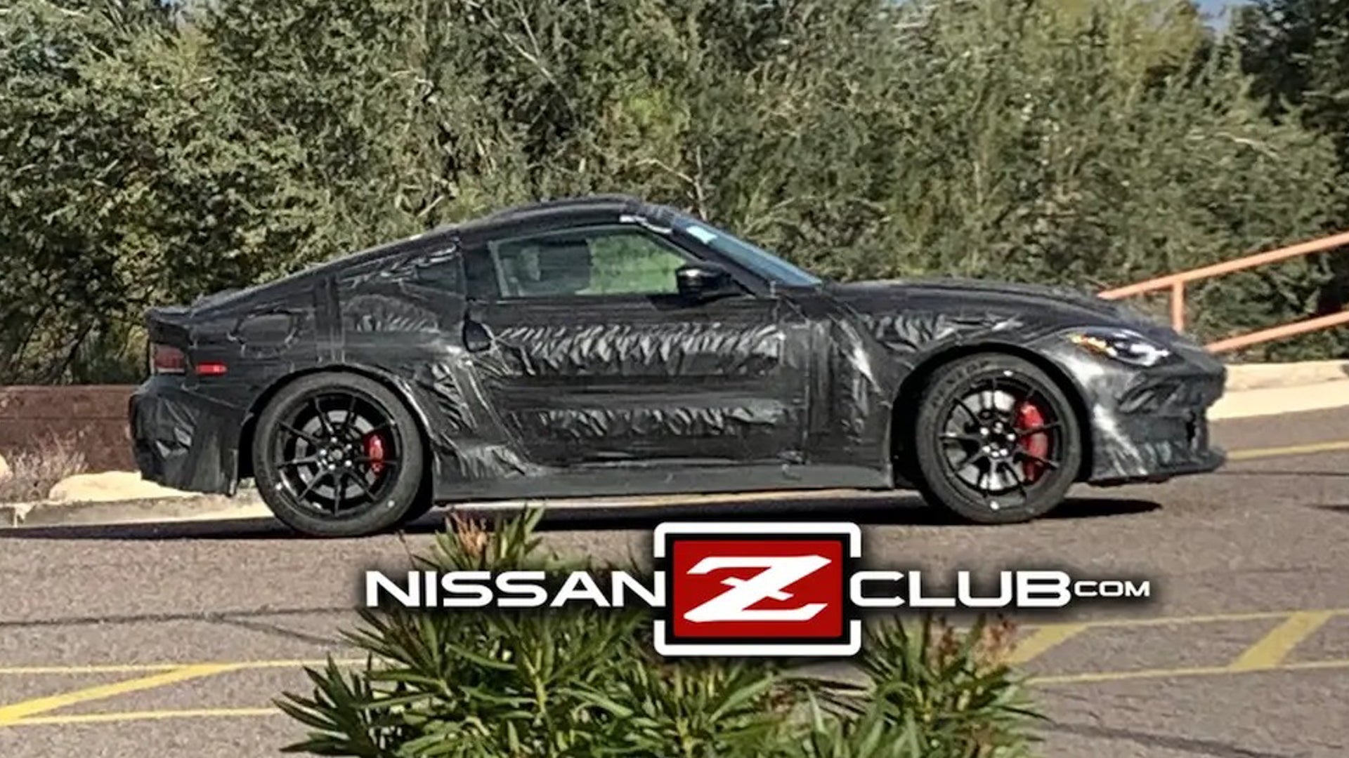 Upcoming Nissan Z Nismo Could Boast 414 HP, Aero From GT4 Racer