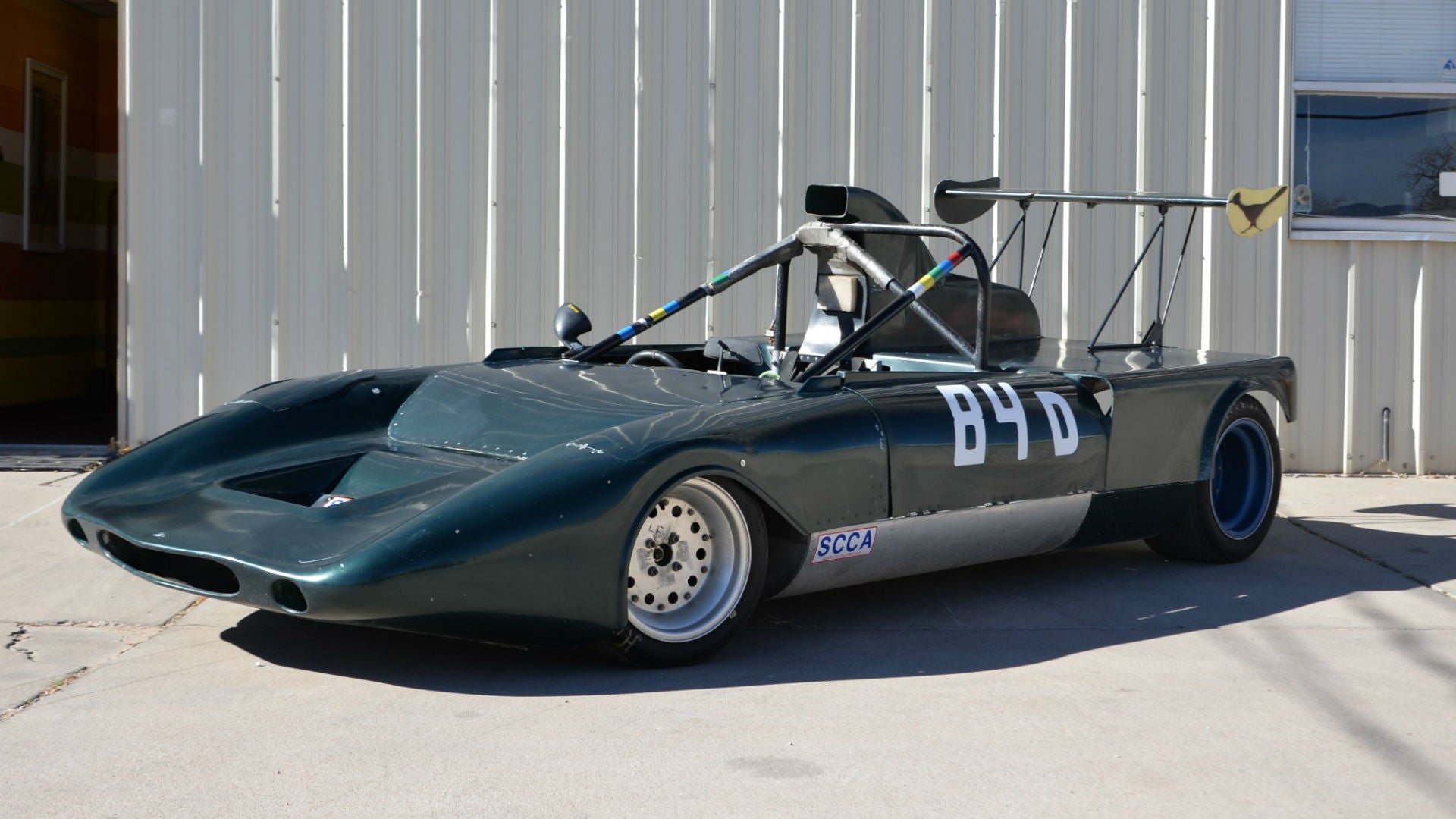 This Non-Running Quasar Race Car Project Puts Function Over Form