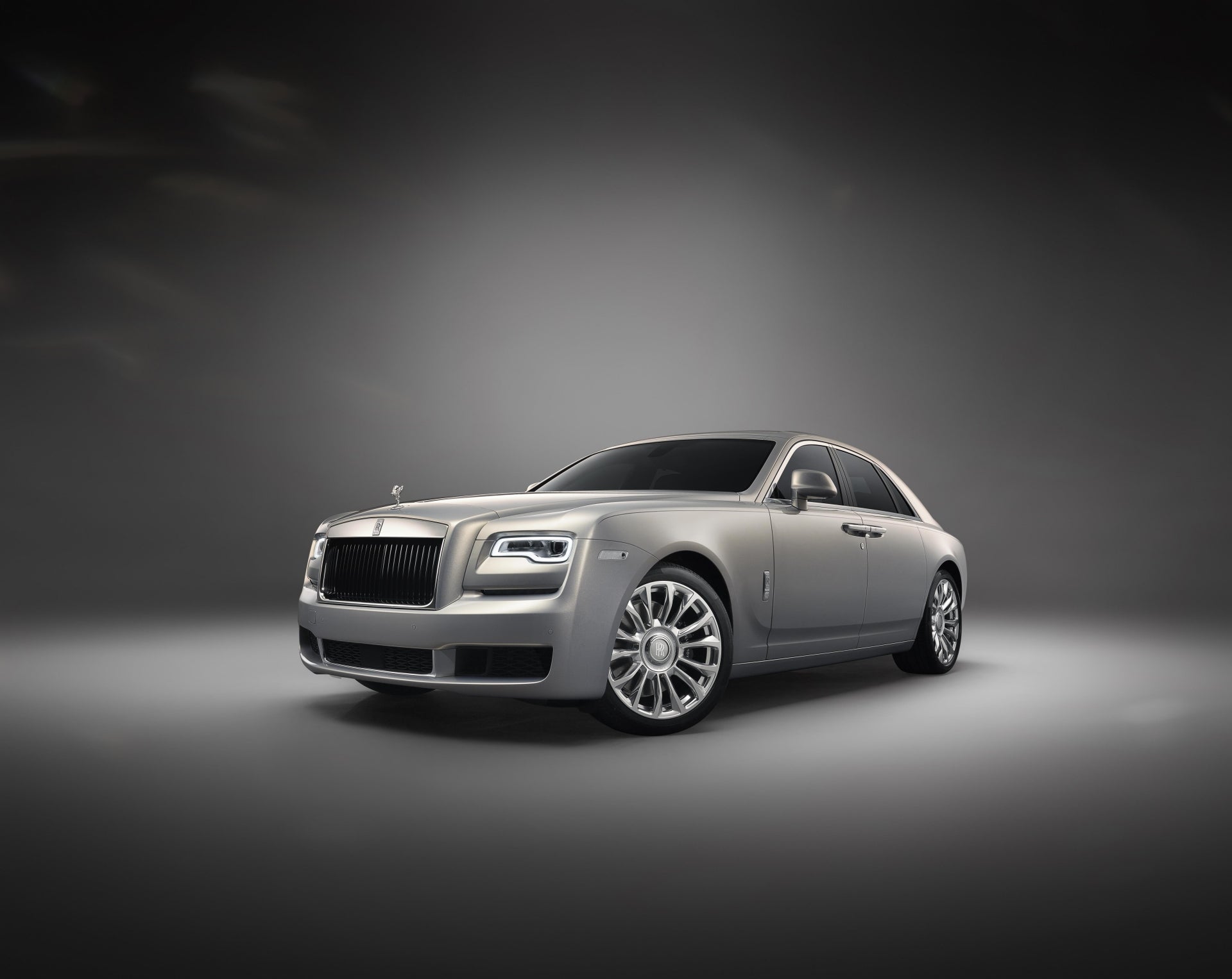 Rolls-Royce Silver Ghost Collection Celebrates the Iconic Model