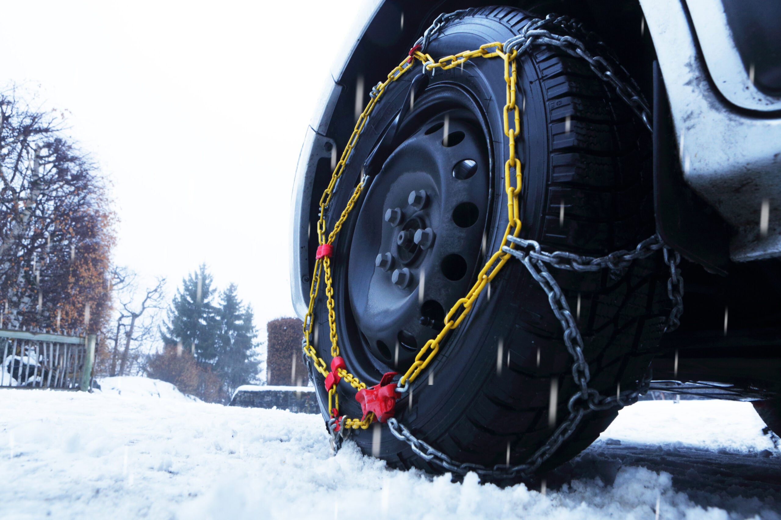 An Introduction to Tire Chains for Snow